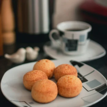 Pão de Queijo Mineiro